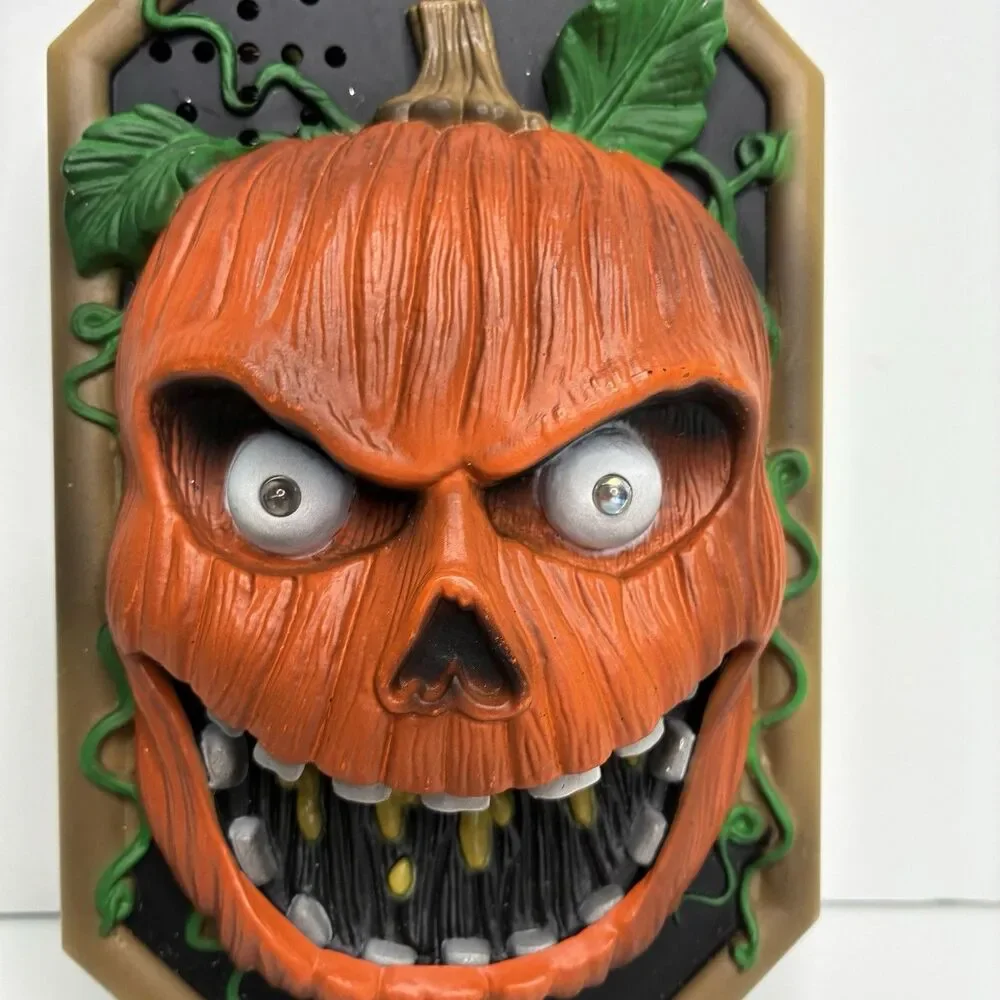 1996 Toy State Halloween Pumpkin Talking Animated Door Bell Prop w/ Sound Works